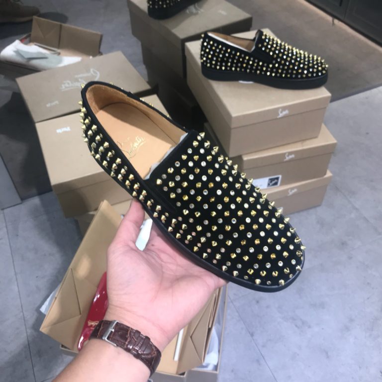 1:1 Zapatos Christian Louboutin Piel de vaca roja Réplica falsa 2