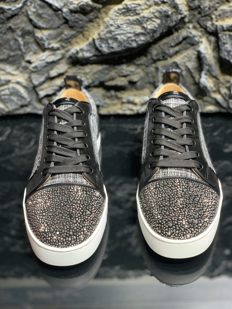 1:1 Zapatos Christian Louboutin Piel de vaca roja Super Clon Réplica 3