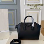 1:1 Givenchy Bag Black Elegant Handbag Look Alike