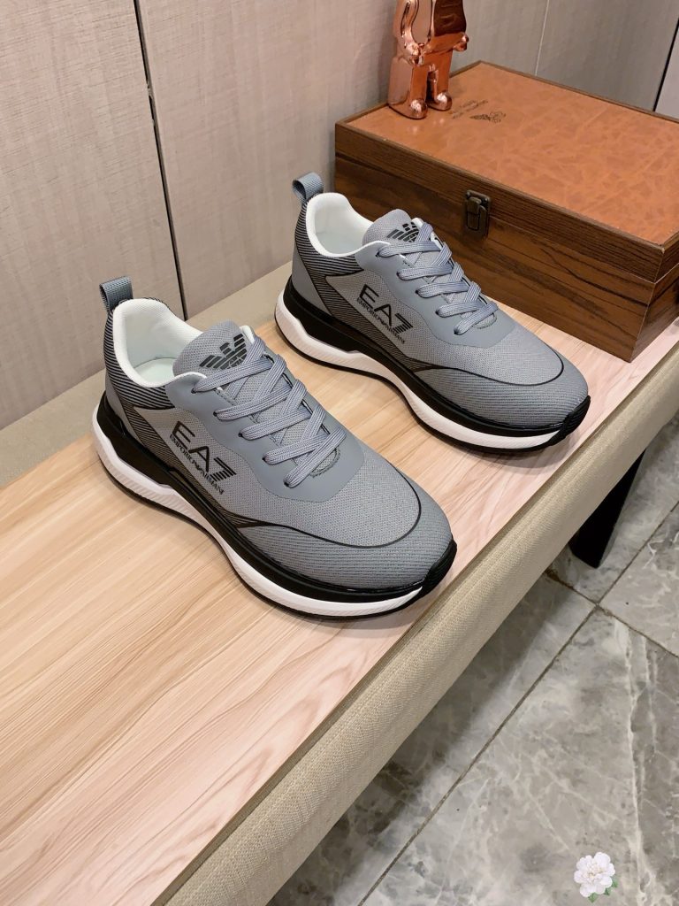 Armani zapatos de piel de vaca Casual zapatos falsos tienda