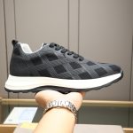 Armani Schuhe Elegante Hochwertige Valentino Knock Off Schuhe
