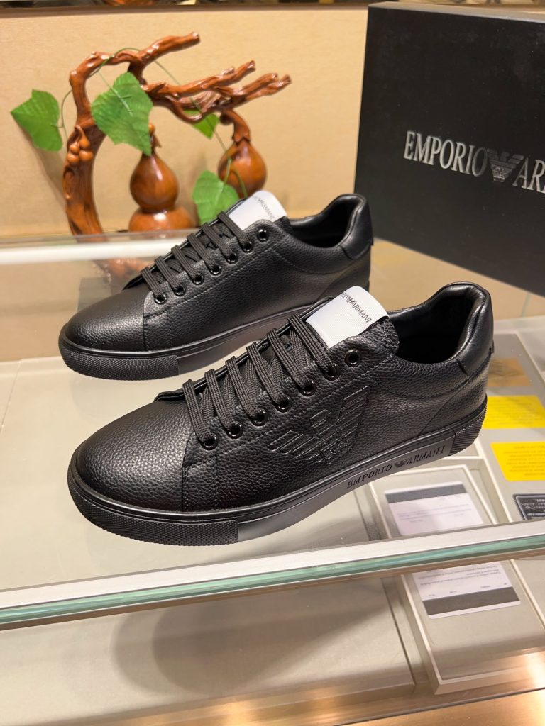 Zapatos Armani Zapatos de lujo Valentino Knock Off