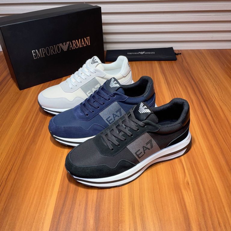 Armani Schuhe sehen gleich aus Beste Replik Schuhseiten