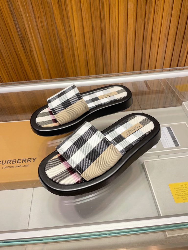 Burberry Schuhe Canvas Classic Replica Gefälschte Turnschuhe Billig