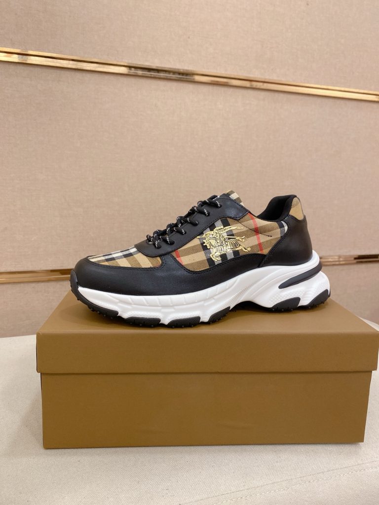 Burberry Shoes Cowhide Super Clone Valentino Knock Off Shoes