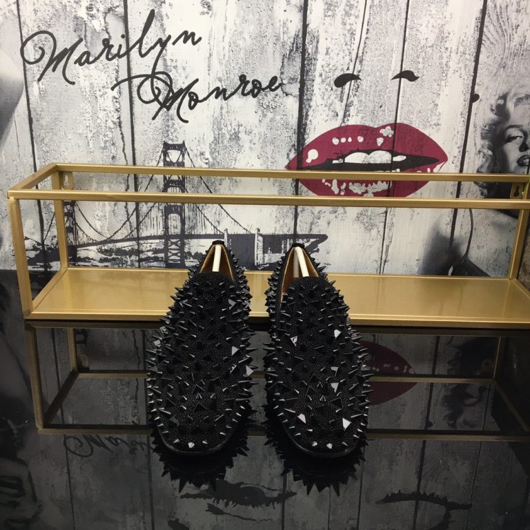 Designer Christian Louboutin Shoes Red Cowhide Dupe Replica 12