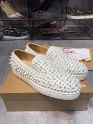 Diseñador Christian Louboutin Zapatos de piel de vaca roja de alta calidad Réplica 3