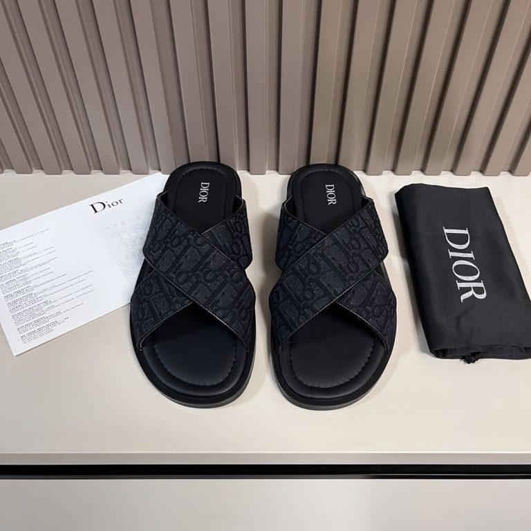 Dior Shoes Canvas Elegant Look Alike Fake Valentino Shoes