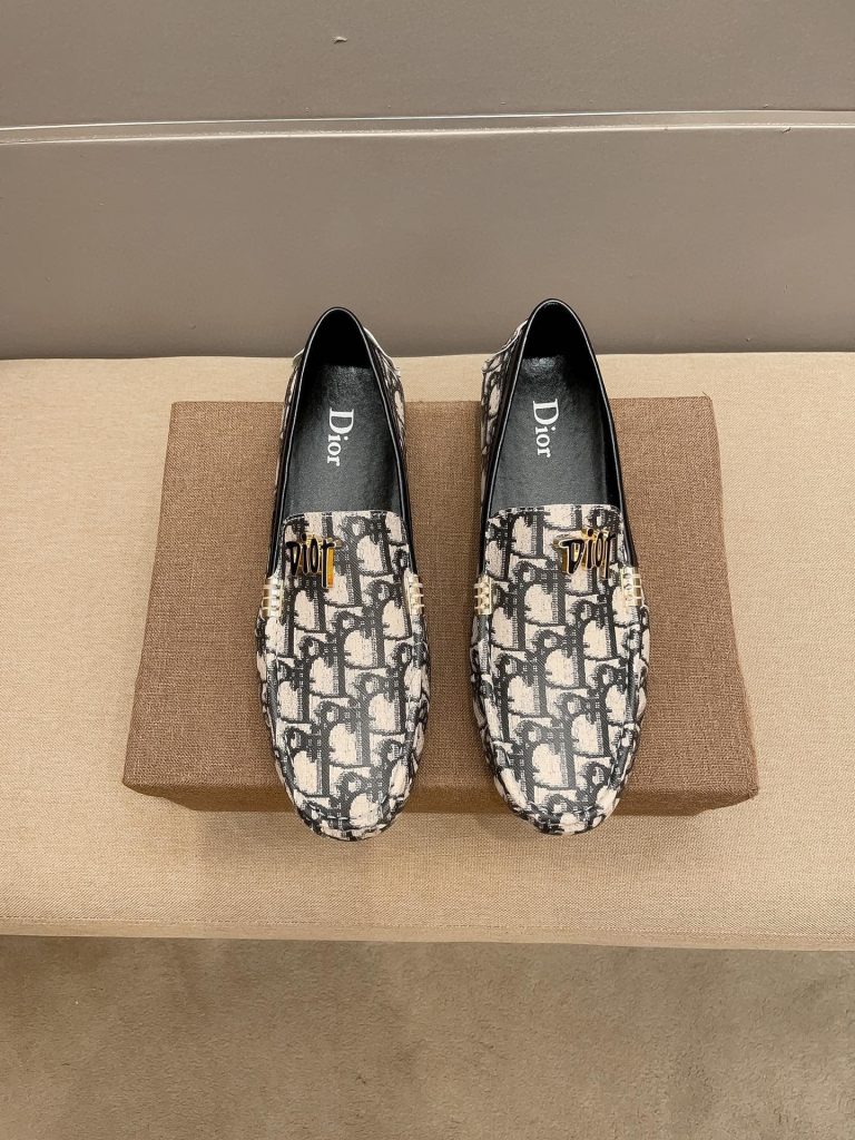 Dior Shoes Cowhide White Fashion First Copy Best Fake Shoes