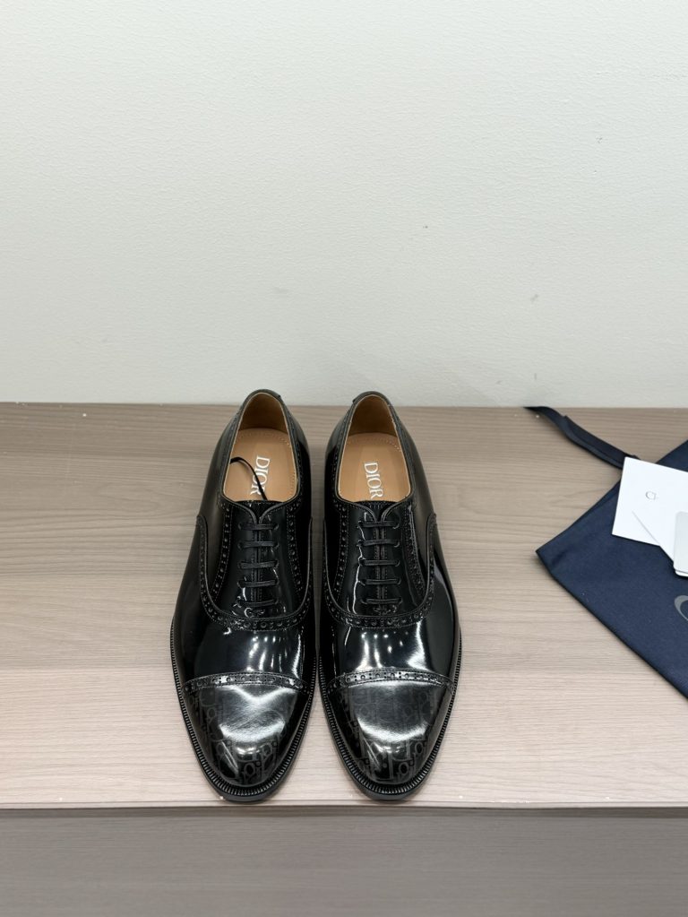 Dior Shoes Leather Casual High Quality Fake Valentino Shoes
