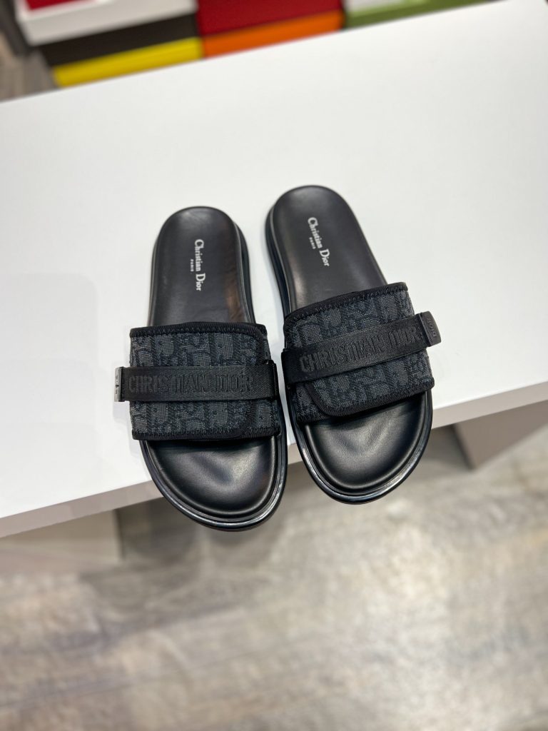 Dior Shoes Leather Elegant 1:1 Fake Golden Goose Shoes