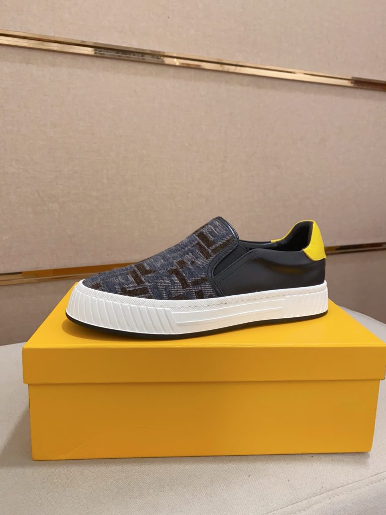 Fendi Shoes Cowhide Dupe Fake Valentino Shoes