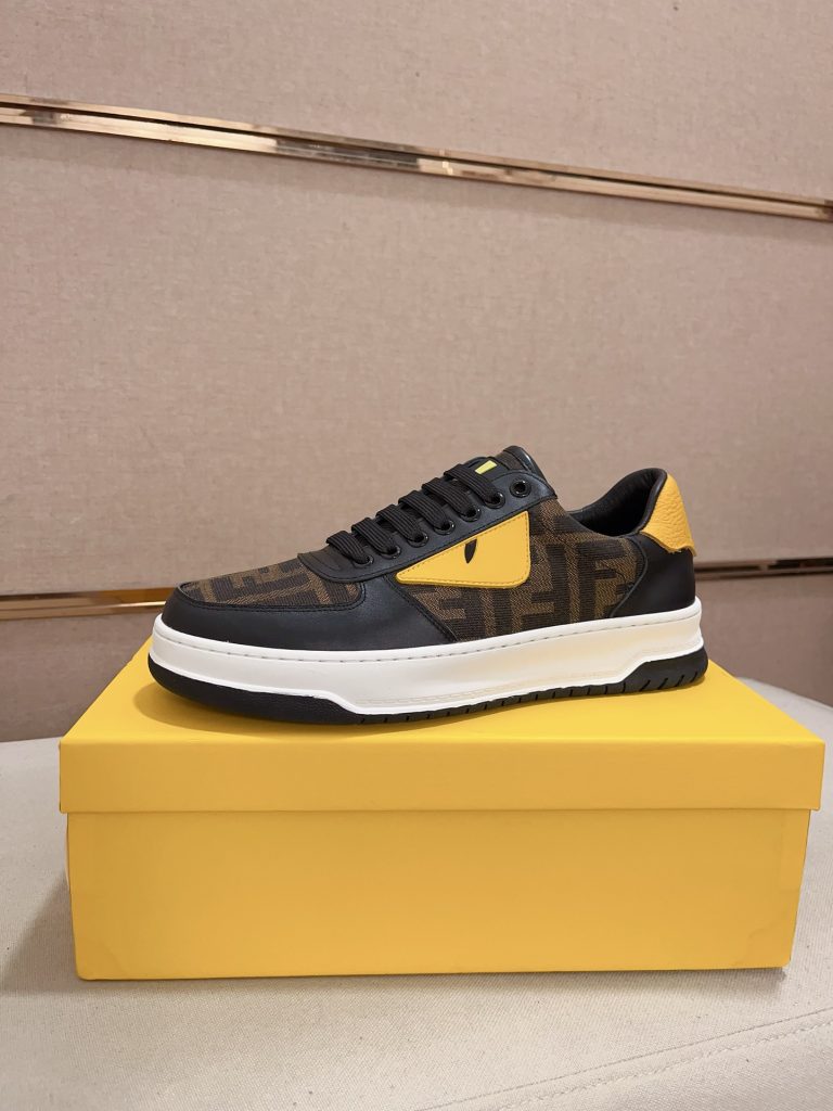 Fendi Zapatos de piel de vaca Primera Copia Replica Zapatos Online