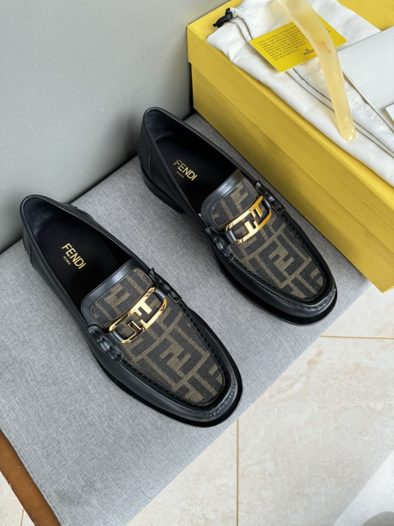 Fendi Shoes Leather Casual Designer Replica Shoes Cheap