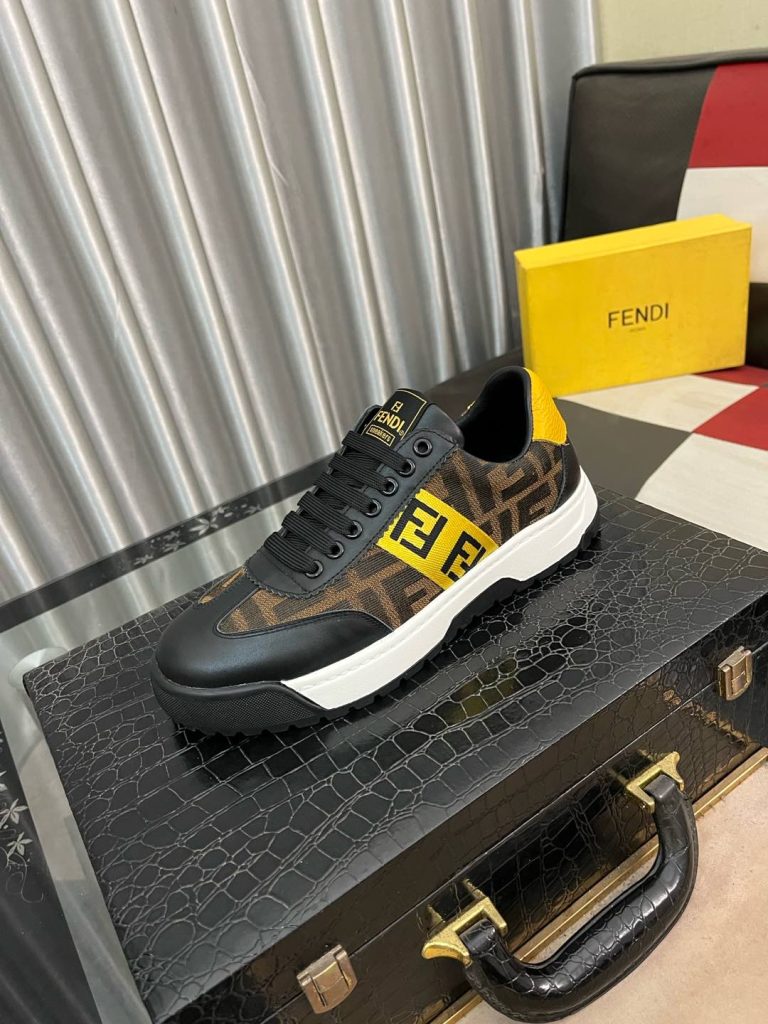 Fendi Shoes Rubber Casual Luxury Fake Trainers