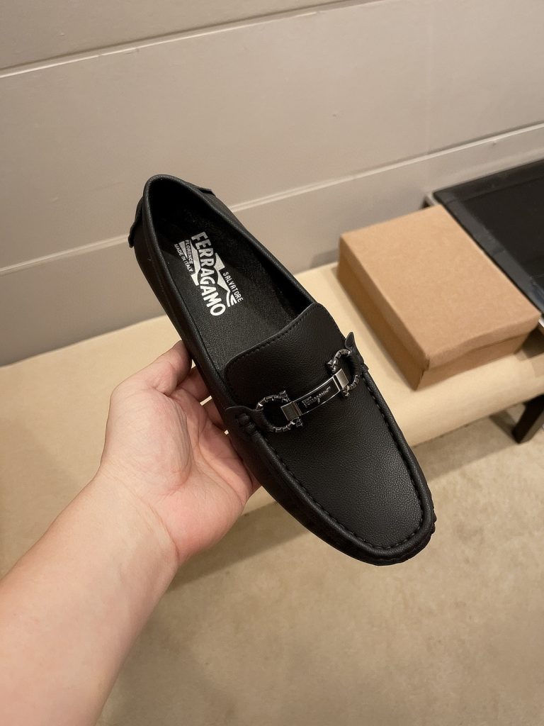 Ferragamo Shoes Leather Elegant Dupe Replica Shoes Online