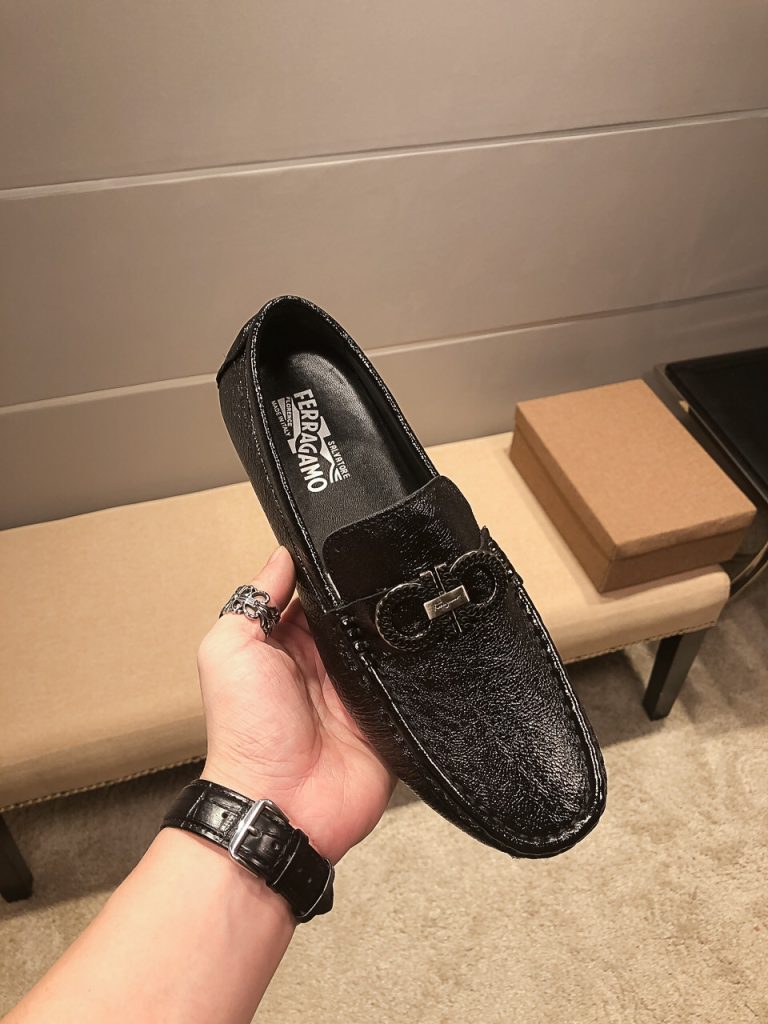 Ferragamo Shoes Leather Elegant Look Alike Replica Shoes Online