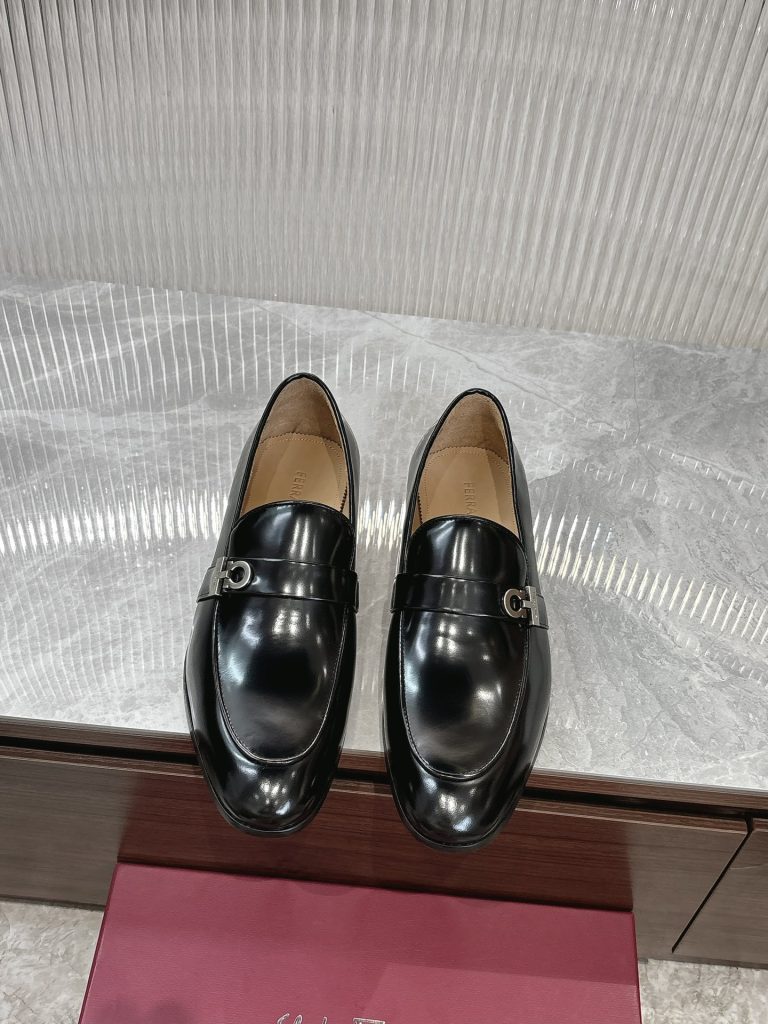 Ferragamo Shoes Leather Modern Super Clone Replica Shoes Online
