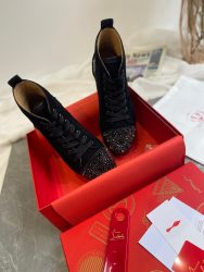 Erste Kopie Christian Louboutin Schuhe Rindsleder 2023 Hohe Qualität Replik
