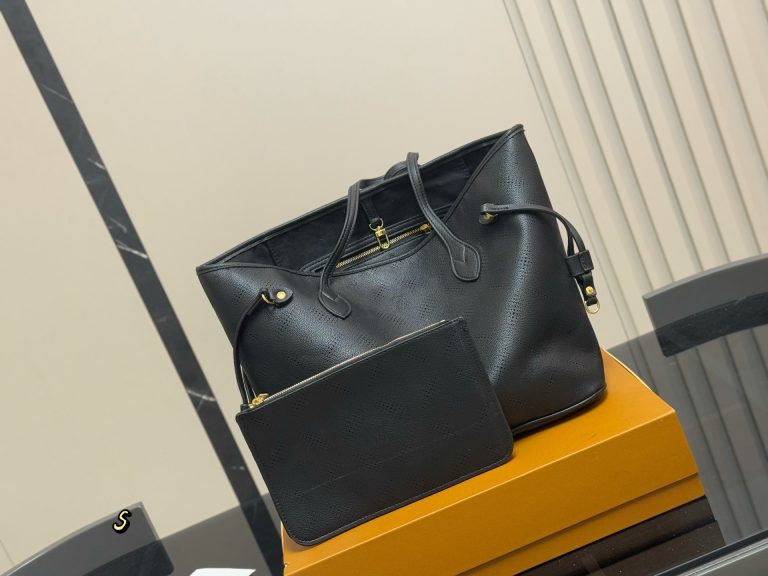 First Copy Lv Bag Red Classic Look Alike Replica