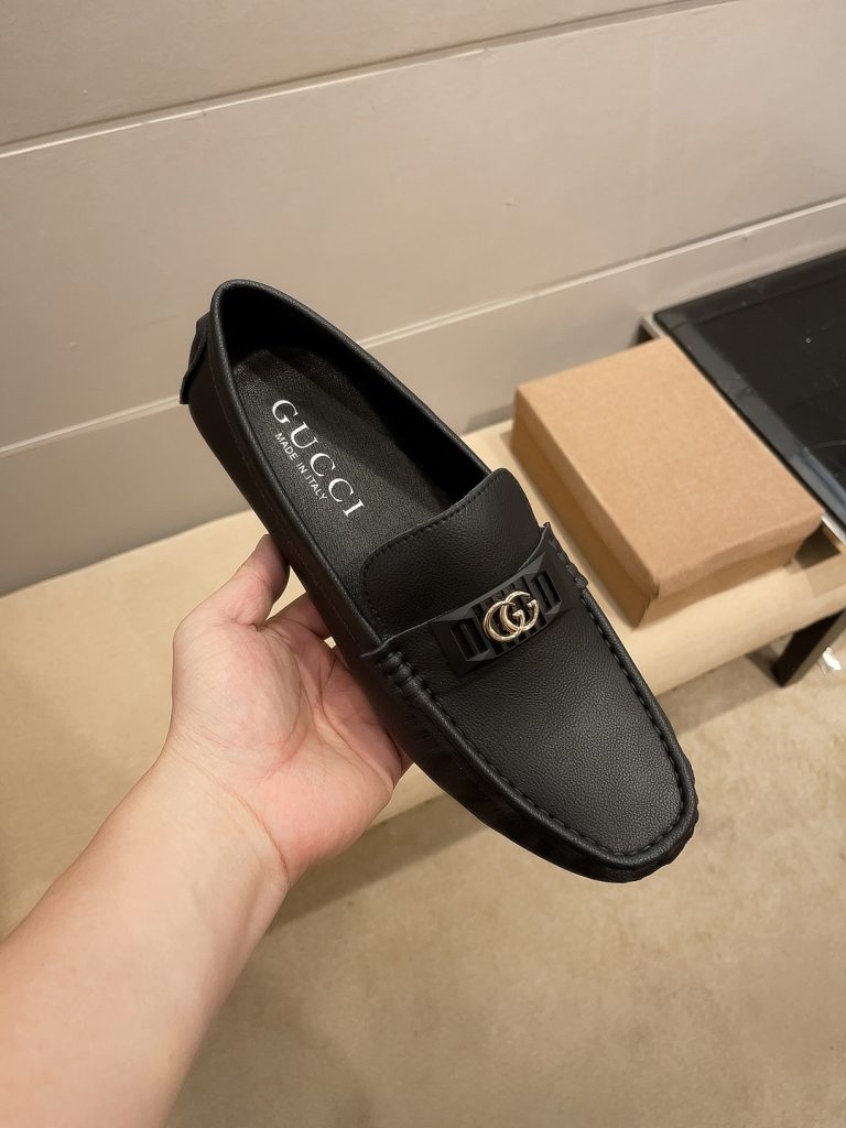 Gucci Shoes Cowhide Classic Luxury Fake Off White Shoes