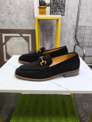 Gucci zapatos de cuero de lujo falsos zapatos Valentino
