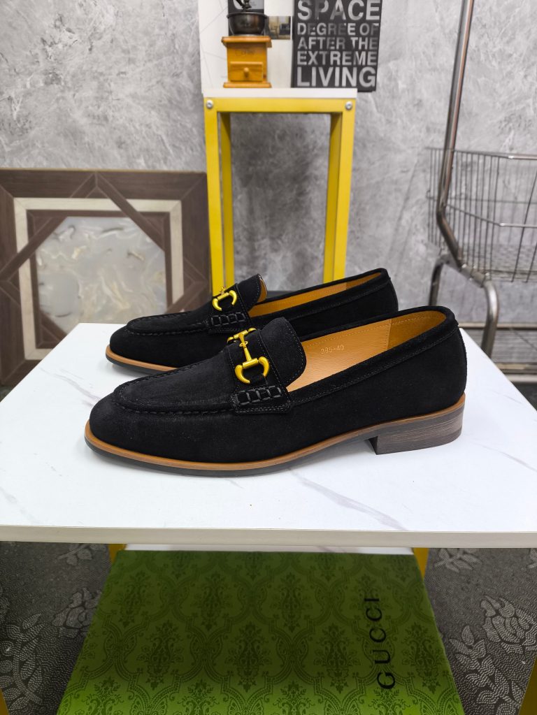 Gucci Shoes Leather Luxury Fake Faux Valentino Shoes