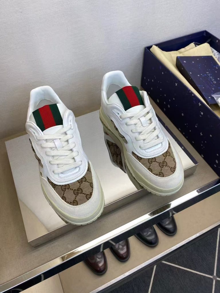 Gucci Shoes Sheepskin Fashion First Copy Fake Shoe Website (site Web de fausses chaussures)