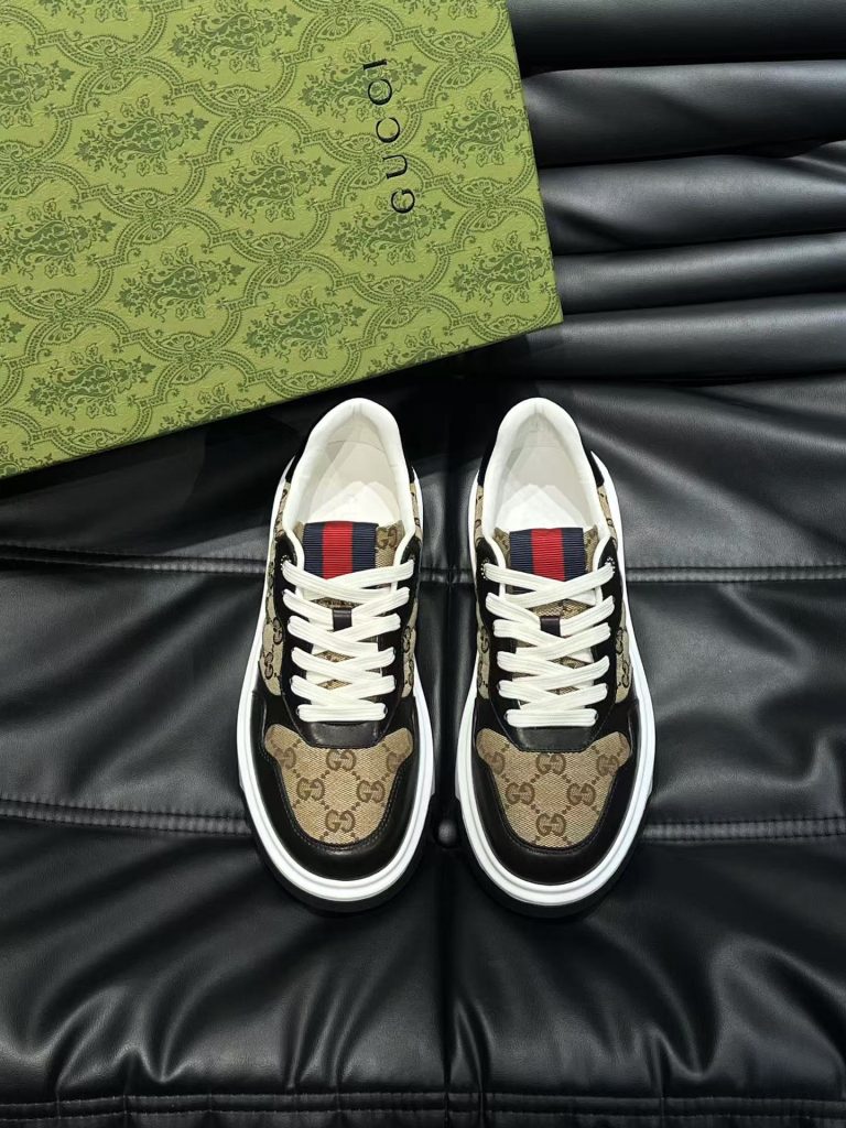 Gucci Schuhe Schafsfell Mode hohe Qualität gefälschte rote Unterseite Schuhe