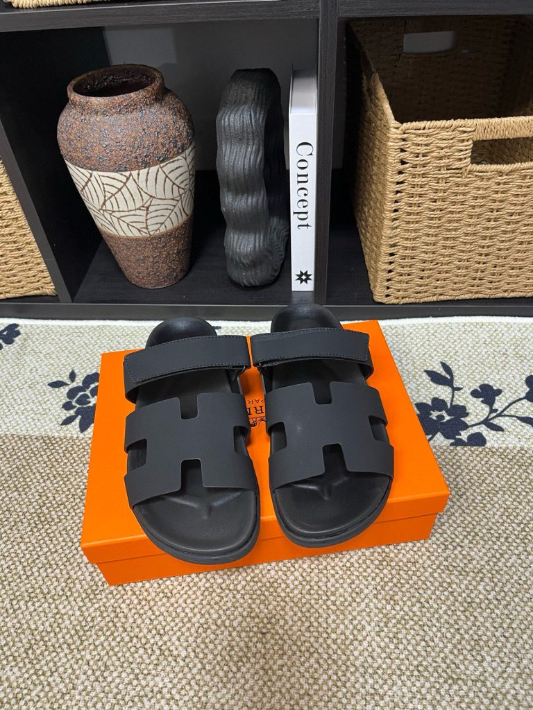 Hermes Shoes Leather Casual Replica Valentino Knock Off Shoes