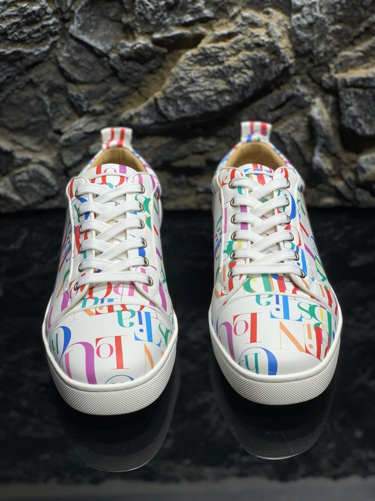 Alta calidad Christian Louboutin zapatos de cuero de vaca rojo de diseño de réplica 2
