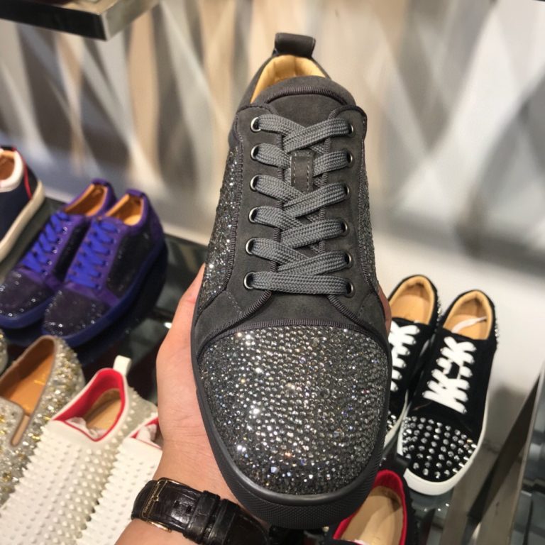 Chaussures Christian Louboutin de haute qualité en cuir de vachette rouge Super Clone Replica 11