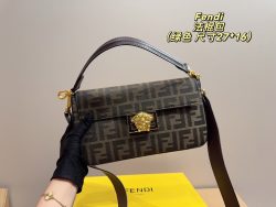 High Quality Fendi Bag Classic Super Clone Replica Designer