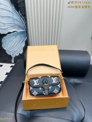 High Quality Lv Bag Red Classic Shoulder Super Clone