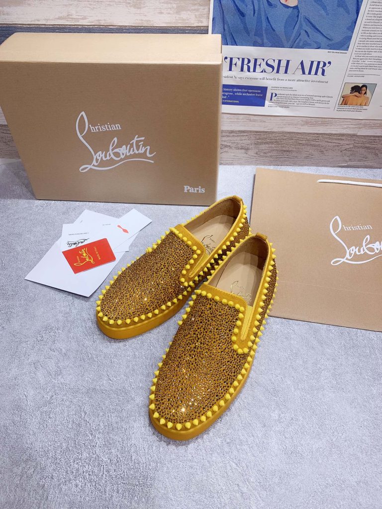 Look Alike Christian Louboutin Zapatos de piel de vaca roja Aaa Replica 4