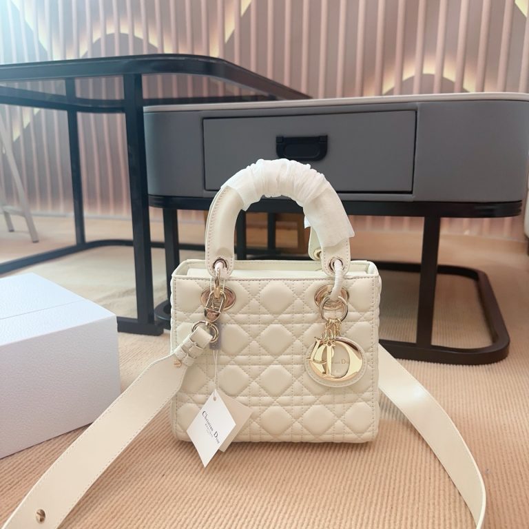 Look Alike Dior Bag Sheepskin Fake Replica Designer