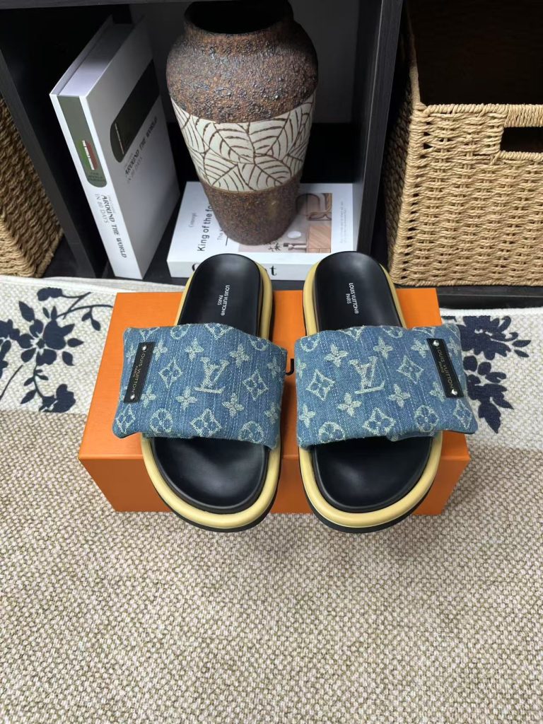 Louis Vuitton Shoes Calfskin Retro Designer Fake Valentino Shoes