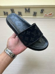 Louis Vuitton Shoes Cowhide Casual First Copy Fake Sneakers