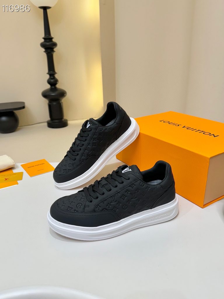 Louis Vuitton Shoes Cowhide Street Super Clone Fake Off White Shoes