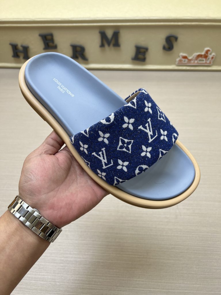 Louis Vuitton Shoes Modern Aaa Fake Sneakers
