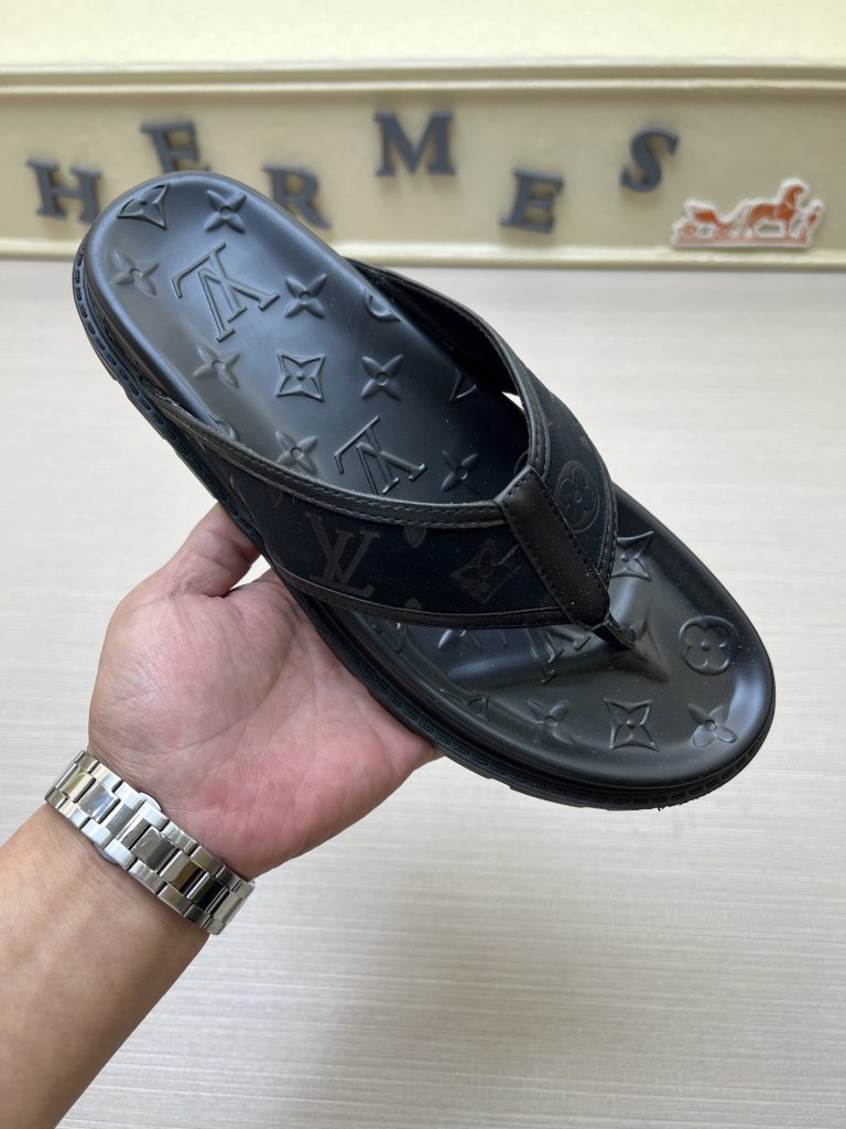 Louis Vuitton Shoes Modern Fake Faux Valentino Shoes