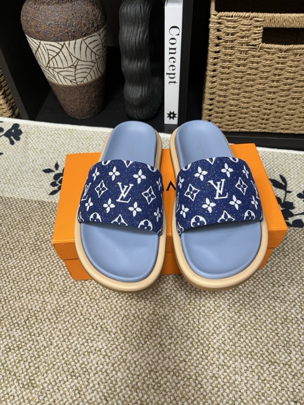 Louis Vuitton Shoes Modern Luxury Replica Shoe Websites (en anglais)