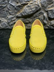 Luxury Christian Louboutin Shoes Red Cowhide 1:1 Replica 1