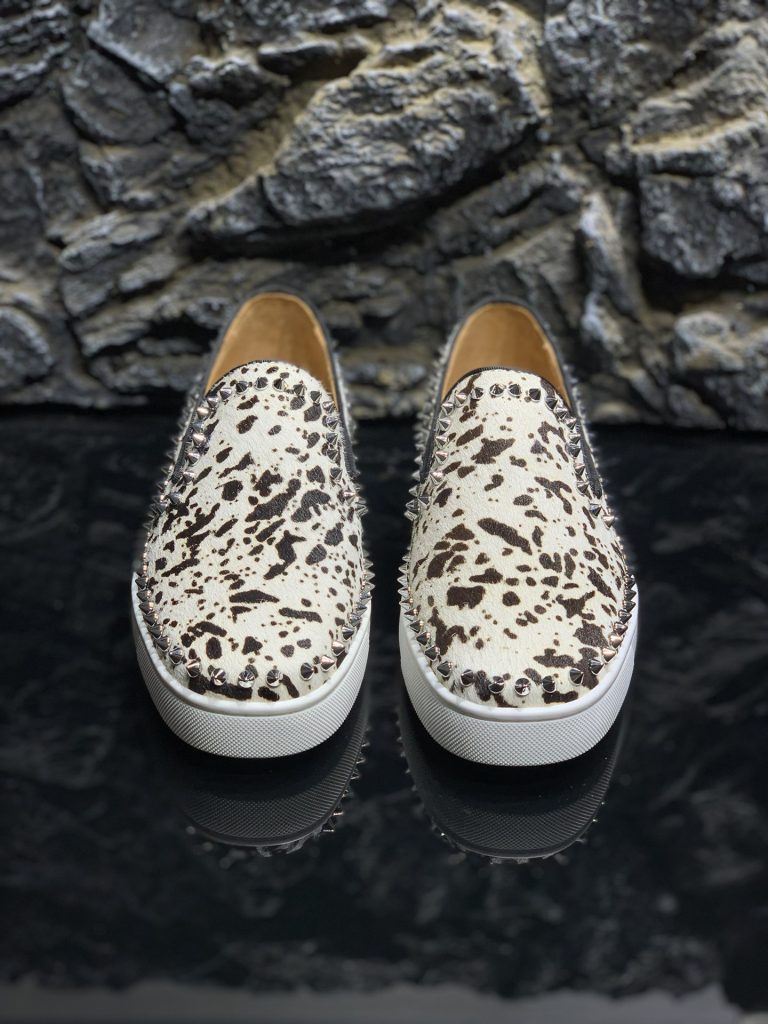 Luxury Christian Louboutin Shoes Red Cowhide Look Alike Replica 1