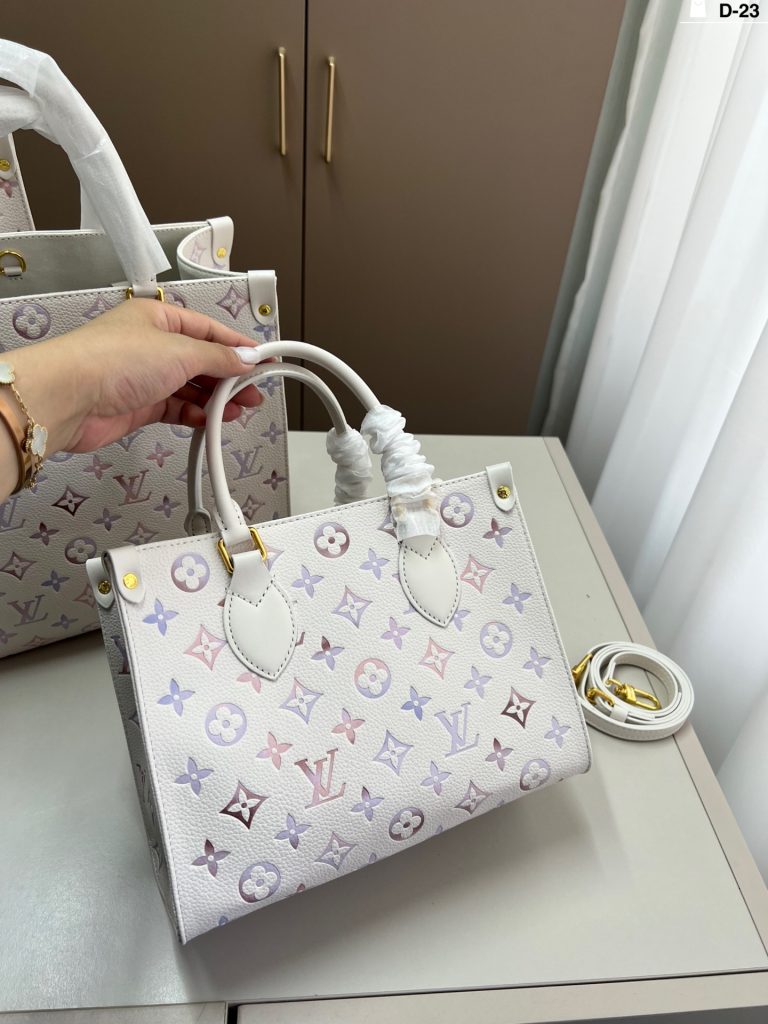 Luxury Louis Vuitton Classic Elegant 1:1 Replica
