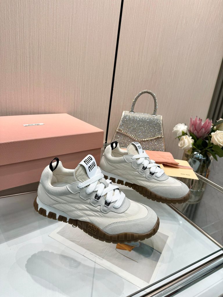 Miu Miu Shoes Canvas Retro First Copy Fake Off White Shoes