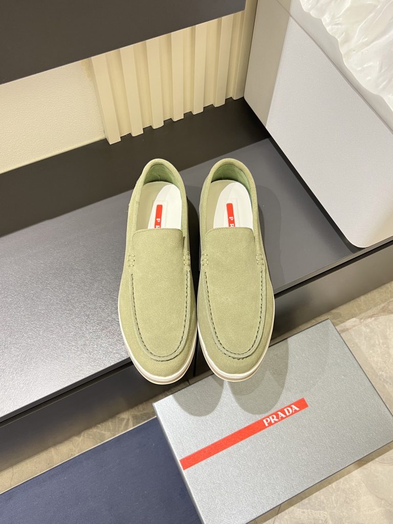 Prada Schuhe Dupe Faux Valentino Schuhe