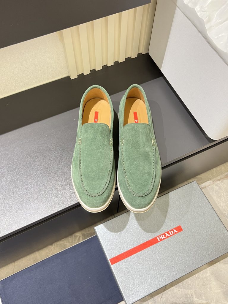 Prada Schuhe sehen aus wie gefälschte Golden Goose Schuhe