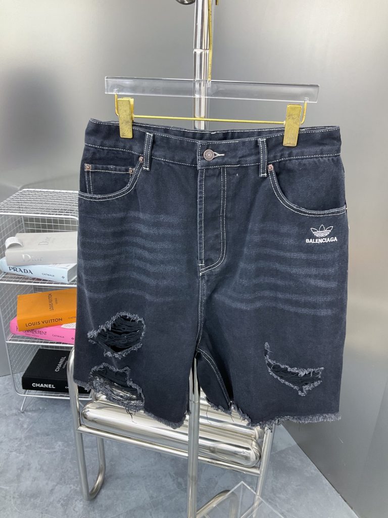 Reddit FashionReps Balenciaga Clothes  Replica Balenciaga Clothes 01RA823