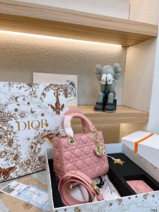 Reddit FashionReps Dior Bag  FashionReps Bags 10YAA1237